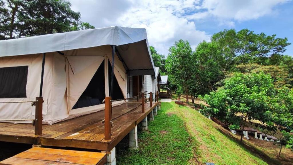 Canopy Sireh Park Tenda mewah